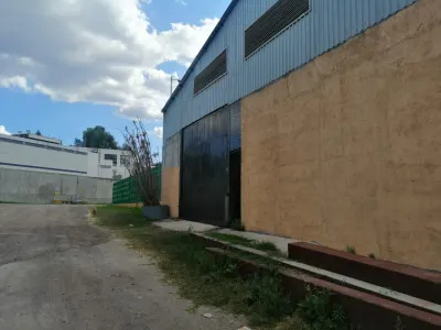 Bodega en renta Fame Manantiales — foto 1