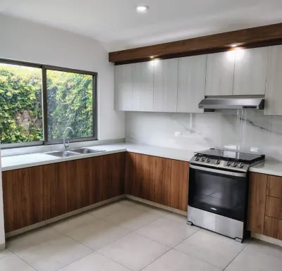 Casa en venta Avenida Lomalta — foto 2