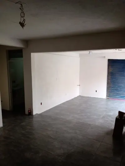 Local en renta en zona comercial de Morelia — foto 3